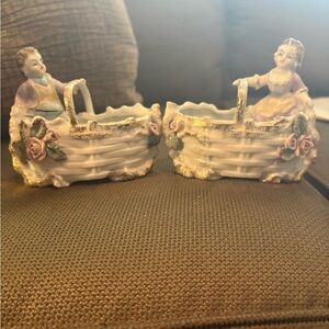 Thames Vintage Ceramic Basket Figurines